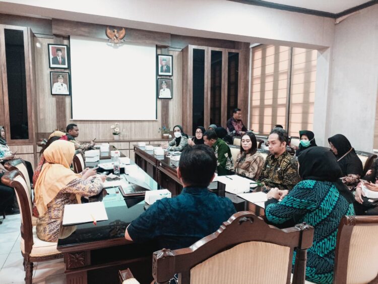 Pemkab Lumajang Kaji Banding Pengentasan Stunting ke Pemkot Surabaya