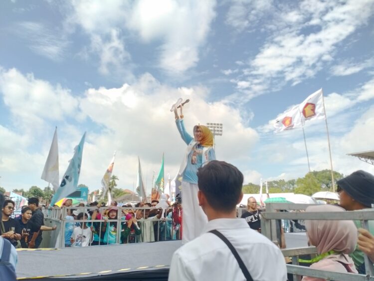 Bunda Indah : Calon Presiden Yang Suarakan Perubahan Itu Akan Hapus Bantuan Sosial