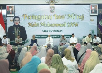 Kasat Binmas Polres Lumajang hadiri, kegiatan memperingati hari Isra Mi’raj di Pendopo Arya Wiraraja Pemkab Lumajang