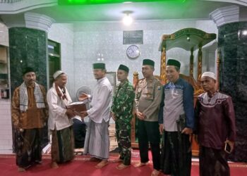 Hadiri Safari Ramadhan di Masjid Al Hilal, Kapolsek Tekung Sampaikan Himbauan Kamtibmas