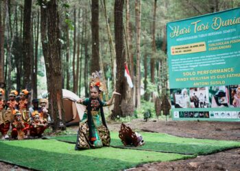 Zaenal Abidin Anggota Komisi A DPRD Lumajang : Ini juga Wadah Para Seniman Bertukar Pikiran demi Kemajuan Kebudayaan Lumajang