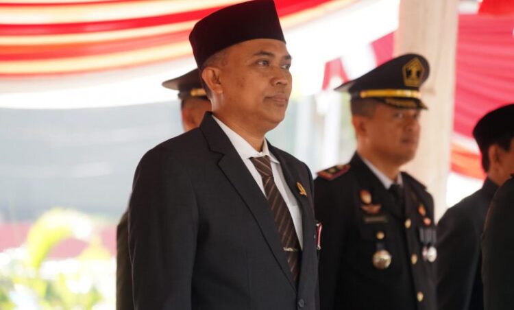 H. Akhmat Wakil Ketua DPRD Lumajang Hadiri Upacara HUT Bhayangkar Ke-78