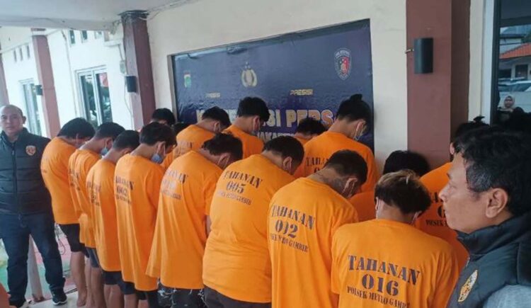 20 Pelaku Penipuan Online Modus Aplikasi Kencan Ditangkap