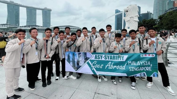 Lewat Program Asy-Syarifiy Goes Abroad, Santri Asy-Syarifiy Lumajang Siap Menembus Batas Global