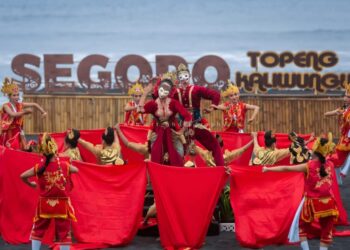 Lumajang Kembali Catat Prestasi : Segoro Topeng Kaliwungu Masuk Karisma Event Nusantara 2025