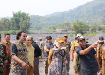 Pj. Bupati Lumajang :Pembangunan Alternatif Jalan Tambang akan Dapat Dua Keuntungan