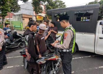 Arus Lalin Terkendali Selama Ramadan Satlantas Polres Lumajang Amankan Pasar Takjil