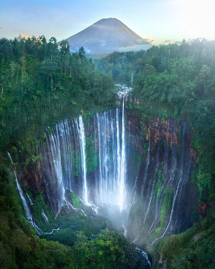 Perintah Bupati Lumajang Wisata Tumpak Sewu dan Grojogan Sewu Ditutup Sementara