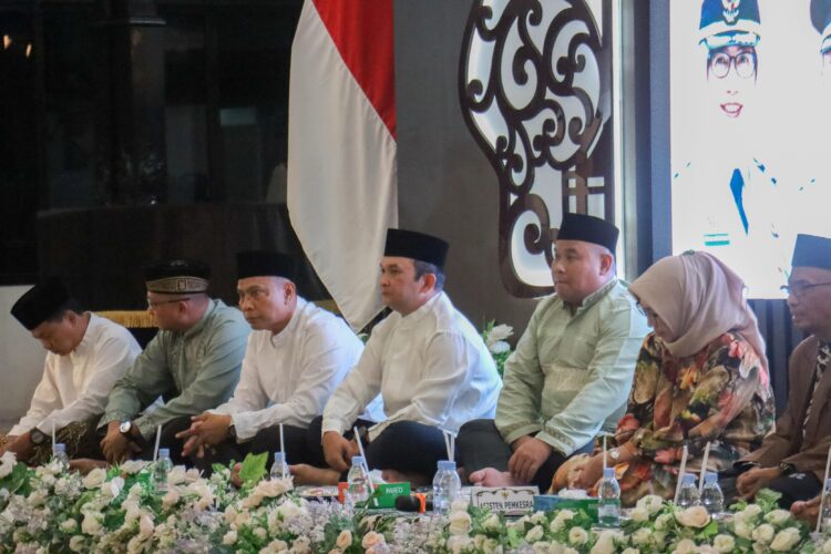 Kapolres Lumajang Hadiri Lailatul Qadar, Ajak Masyarakat Tingkatkan Keimanan dan Ketaqwaan