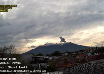 Gunung Marapi Berstatus Waspada Kembali Erupsi