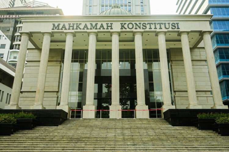 Hasil Putusan MK: Keributan di Media Sosial Tak Bisa Dijerat Pasal Pidana UU ITE