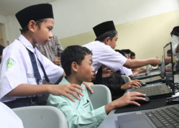 Sekolah Rakyat Wujudkan Mimpi Bintang dan Rival