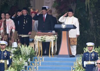 Pesan Persatuan dari Pakaian Adat