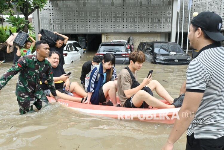 Pembangunan Masif Jadi Salah Satu Penyebab Bencana Banjir Besar di Bali, Wagub Akui Itu