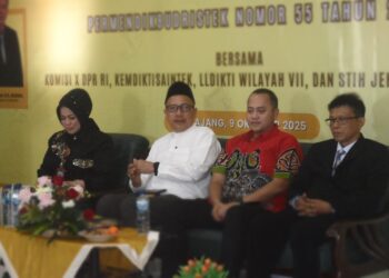 Polisi Tangkap Pencuri Handphone Saat Jamaah Shalat Ashar