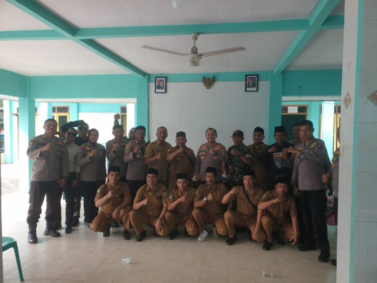 Perkuat Sinergitas, Kapolres Lumajang Silaturahmi dengan Kepala Desa Sukosari